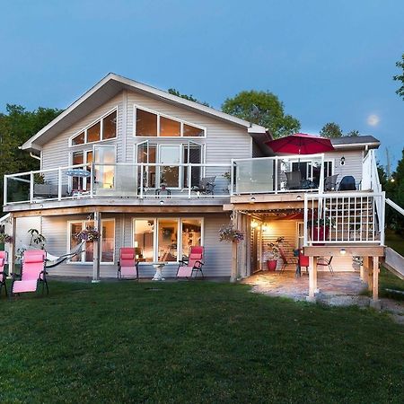 N' This On The Bay -Vacation Suite Wiarton Exteriér fotografie