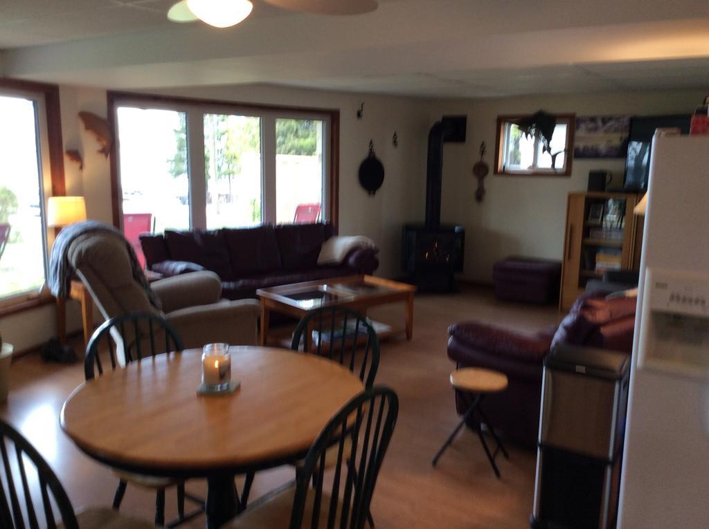N' This On The Bay -Vacation Suite Wiarton Exteriér fotografie