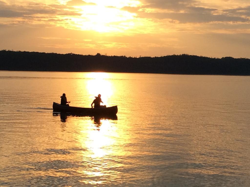 N' This On The Bay -Vacation Suite Wiarton Exteriér fotografie